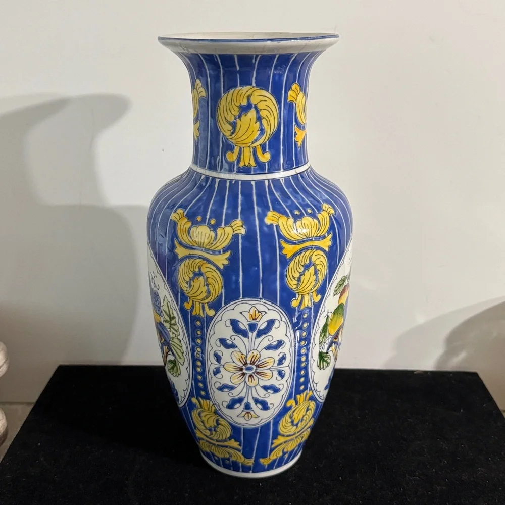 Vintage Chinese Porcelain hand Painted Enamel Fruit Basket. Chinoiserie Blue 12”